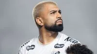 Enzo Monteiro, atacante boliviano, deixa clube asiático e retorna ao Santos