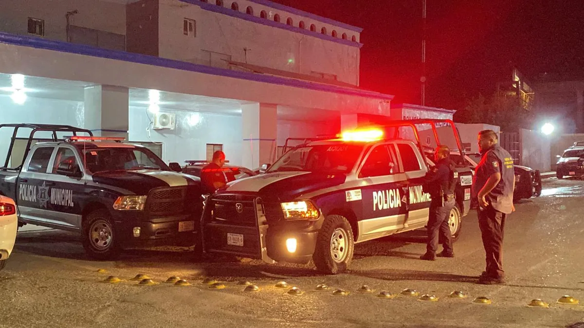 Ramos Arizpe: grupo de 15 irrumpe en vivienda por una deuda; causan destrozos y detienen a diez