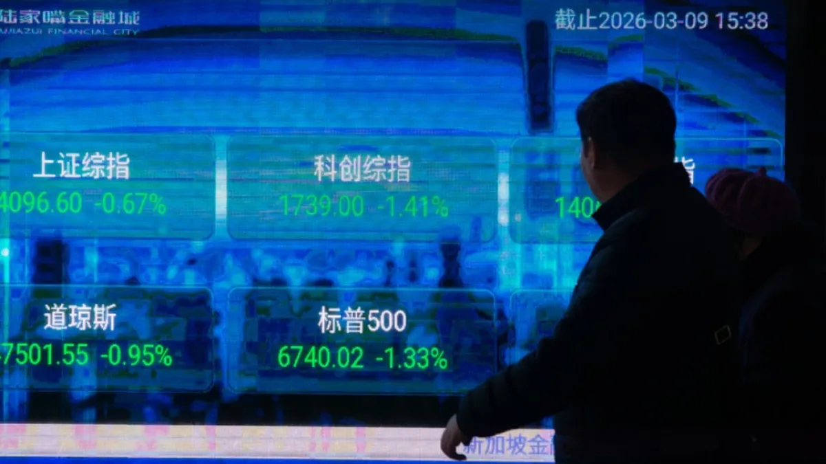 China’s investors flock to dividend stocks as returns double those of state bonds