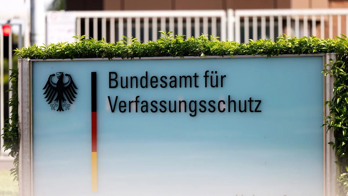 Medienbericht: Verfassungsschutz enttarnt mutmaßliches Russen-Waffenlager bei Berlin