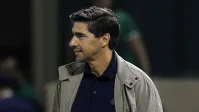 Vivo nas competições, Pedro Emanuel explica planejamento do Vasco