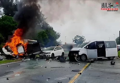 UPDATE | One killed, several injured in fiery multi-vehicle crash on Durban’s M4