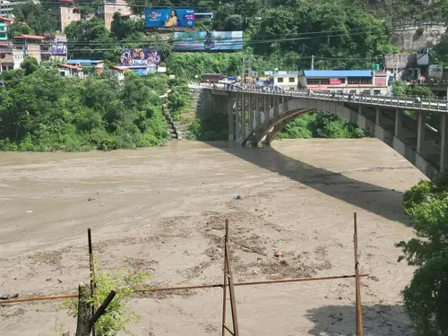 Climate change: Nepal-China border floods linked to glacier collapse, not earthquake