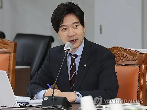 국힘, '야간작업 제한' 與의원 법안에 "생계수단 박탈법"