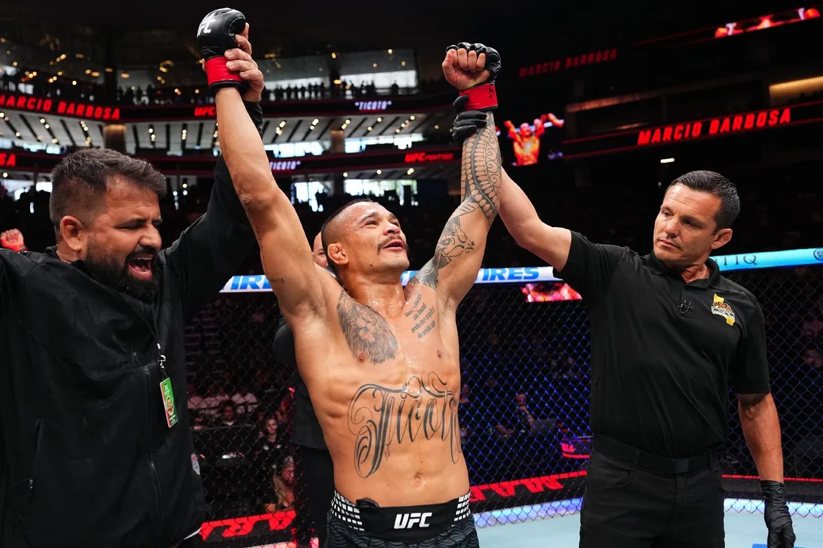 Márcio 'Ticotô' nocauteia americano no primeiro round e segue invicto no UFC