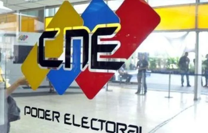 CNE arrancó capacitación de miembros de mesa para consulta del 18-Oct