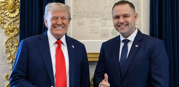 Trump relata avanços para estabelecer base do Exército dos EUA na Polônia