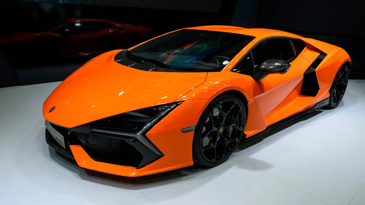 Polizeifahndung - Hochzeits-Korso mit Lambo verletzt Radfahrerin (35)