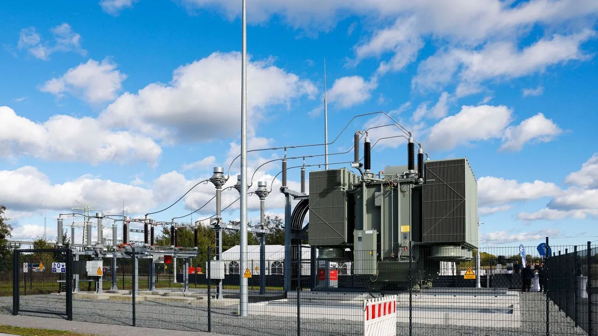 Über 100 Megawatt Leistung: Batteriegroßspeicher in Schuby in Phase vor Betrieb