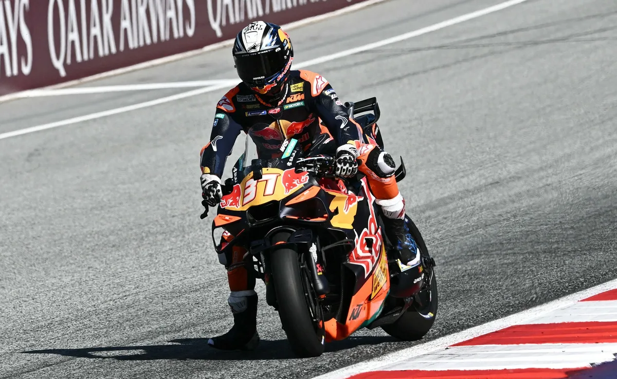 Acosta cierra el círculo con KTM