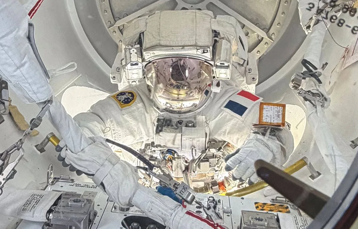 « Un excellent travail »… Troisième sortie réussie dans l’espace pour Sophie Adenot, 100 % féminine