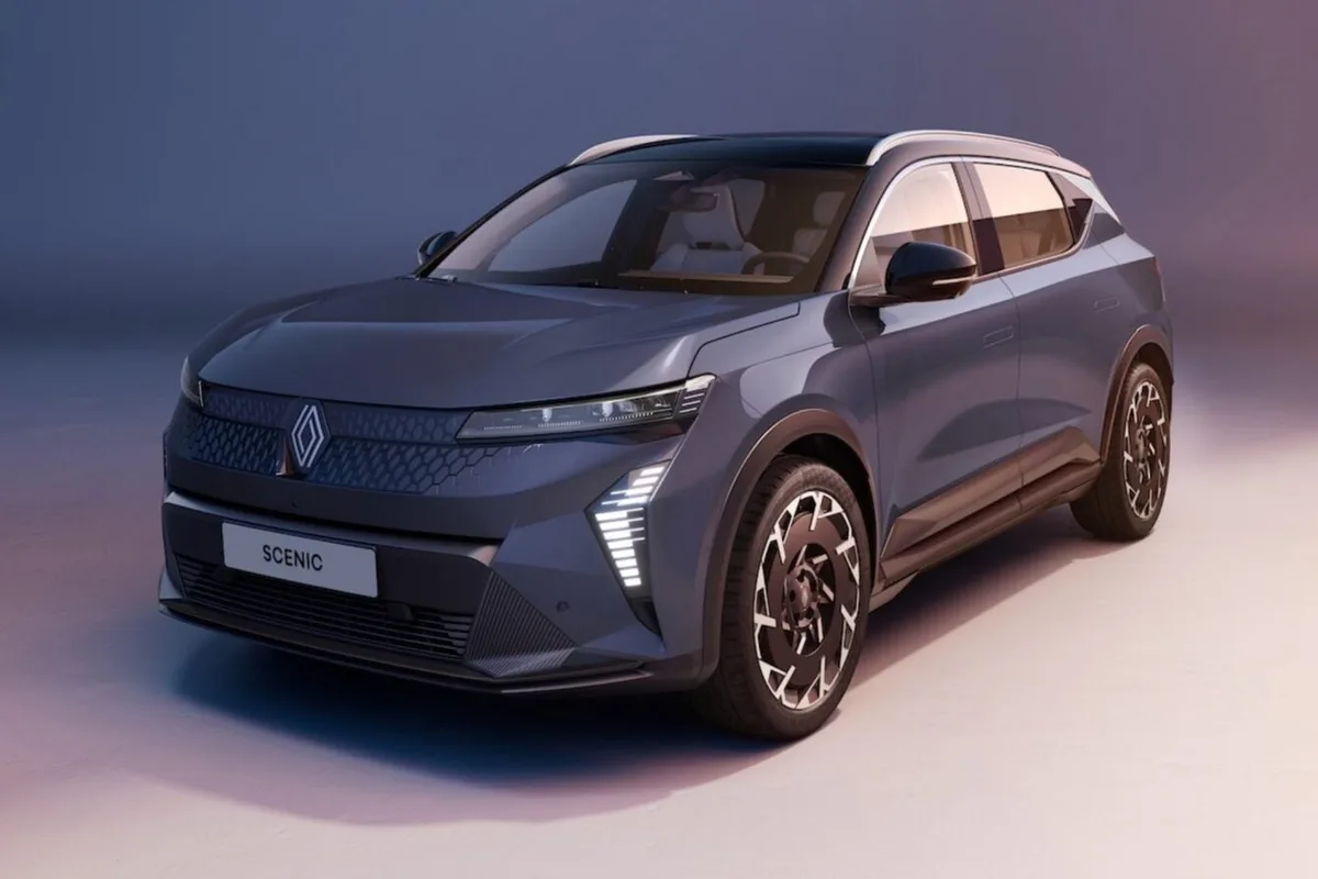 642 km d’autonomie, recharge en 24 minutes et IA : le Renault Scénic reçoit une mise à jour majeure pour devenir imbattable