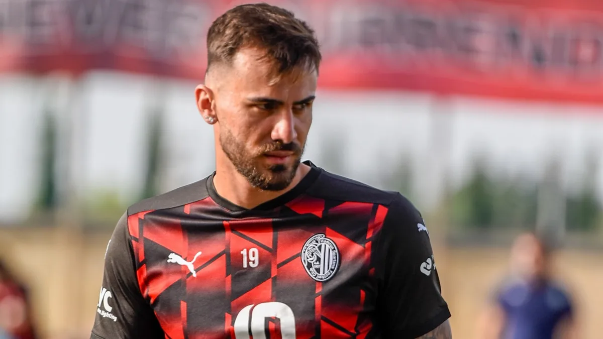 Bandeirante anuncia atacante com gol na Champions League e melhor zagueiro da Série A3 2025