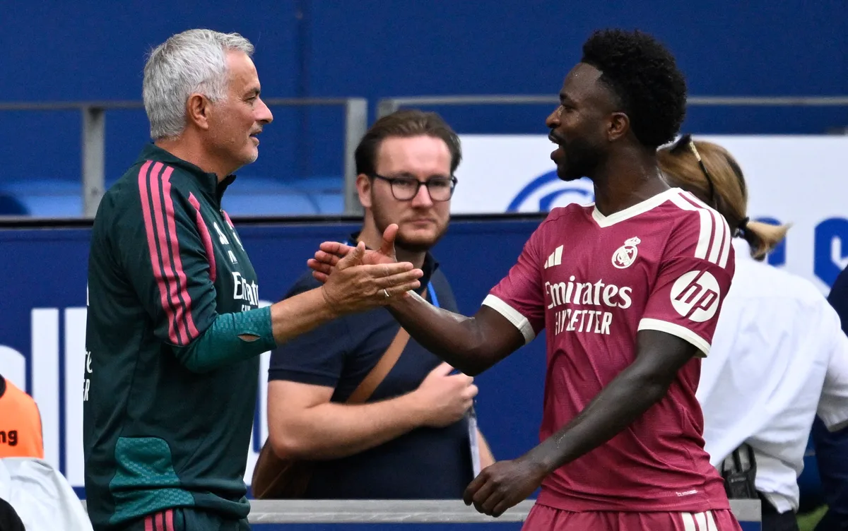 Mourinho considera Real Madrid quase pronto para o começo da temporada: "Às portas do bom"