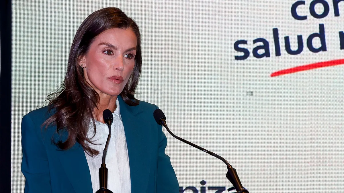 La aplaudida reflexión de la reina Letizia sobre los ataques de pánico cotidianos: "Conviven patologías severas y grandes dosis de sufrimiento emocional"
