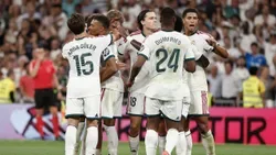 VÍDEO: «hat-trick» de Mbappé no regresso vitorioso de Mourinho ao Bernabéu