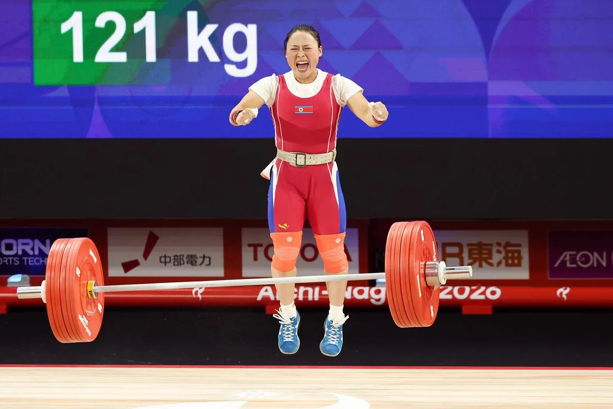 北역도 리성금, 세계신기록으로 AG 금메달