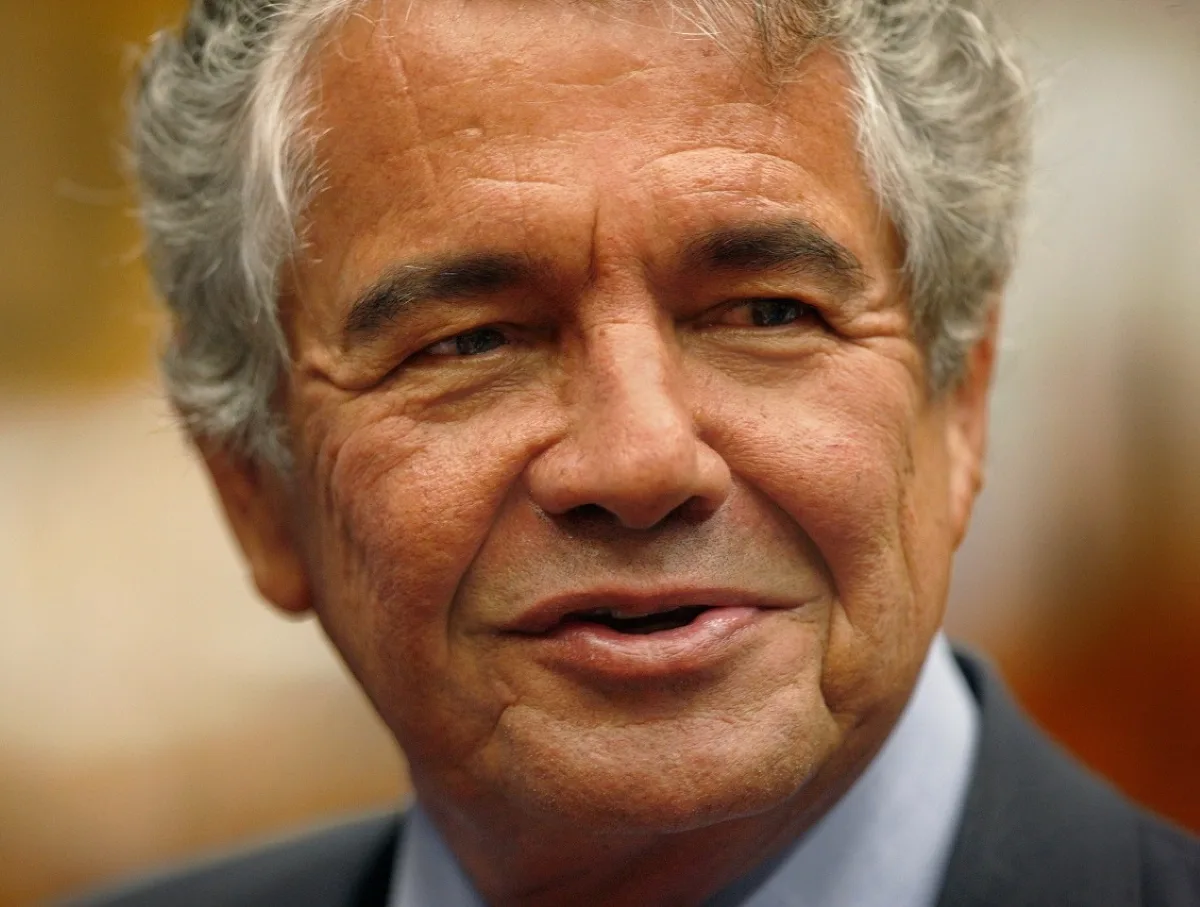 Ex-ministro do STF, voto vencido, defende diploma de jornalismo