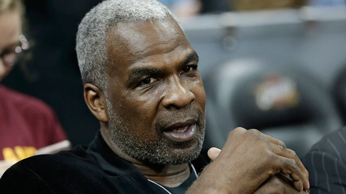 Judge sides with Madison Square Garden against Charles Oakley