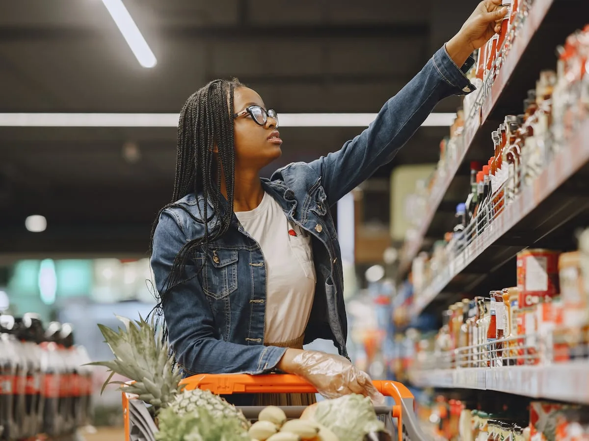 Retailers slug it out as FMCG sector faces middle-market squeeze