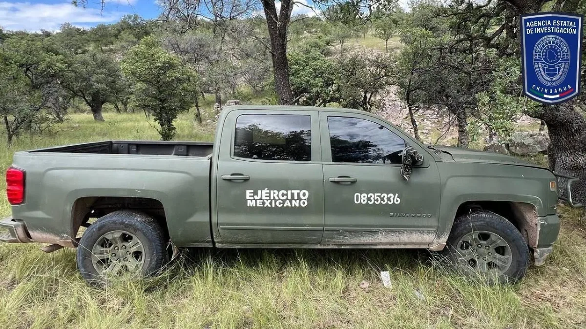 Camioneta robada y con logos del Ejército aparece abandonada tras enfrentamiento en Nonoava, Chihuahua