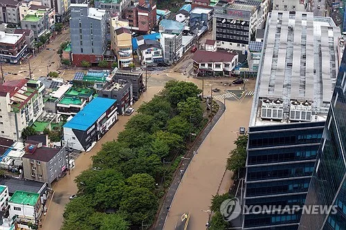 초록우산, '사흘간 900㎜ 폭우' 경남 수해 아동·가정 긴급구호