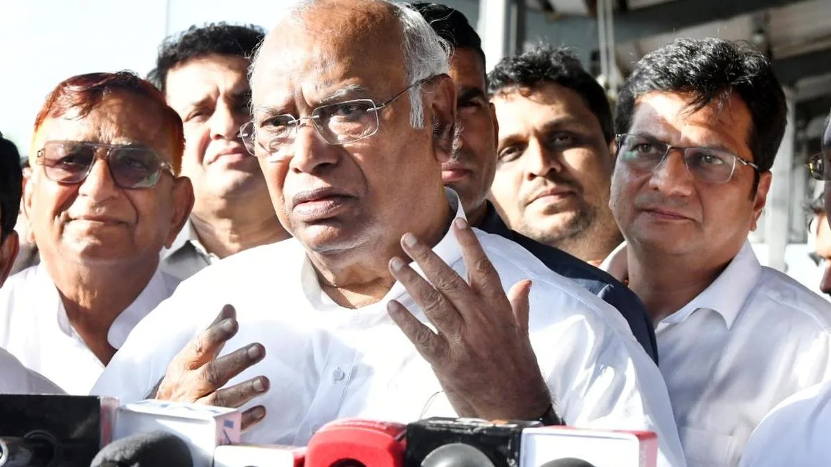 ‘Achche din’ keep wrecking common person’s budget: Congress slams Modi Govt