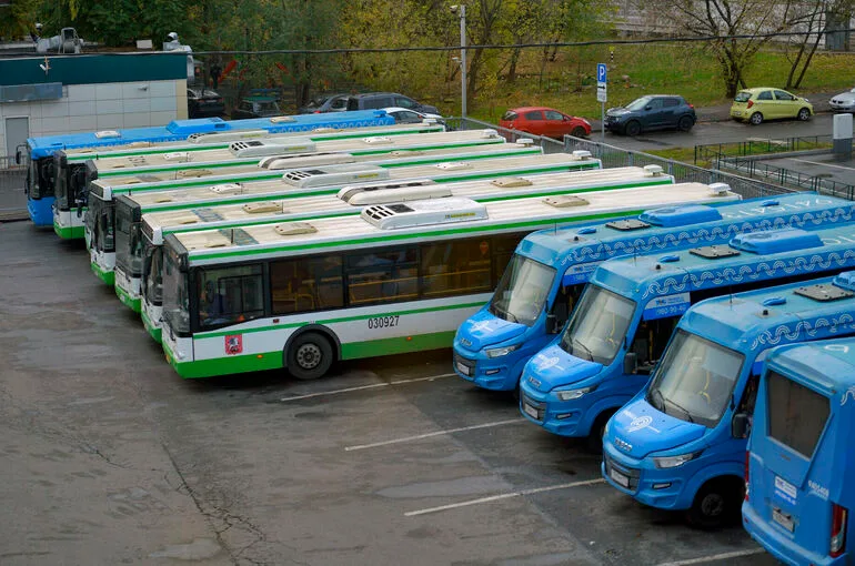 Лицензирование автобусных пассажирских перевозок могут продлить до 2032 года