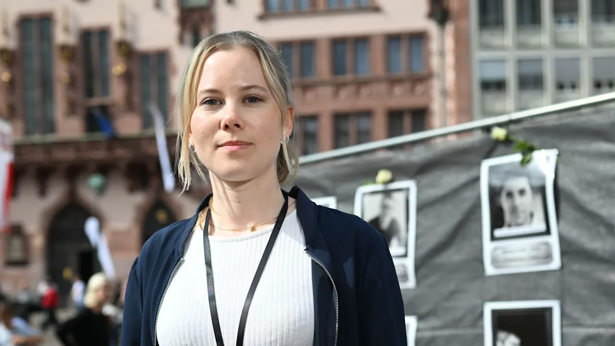 BILD-Kolumnistin Julia Ruhs bei Gedenken an Gewaltopfer - „Das kann ich nicht mehr hören“