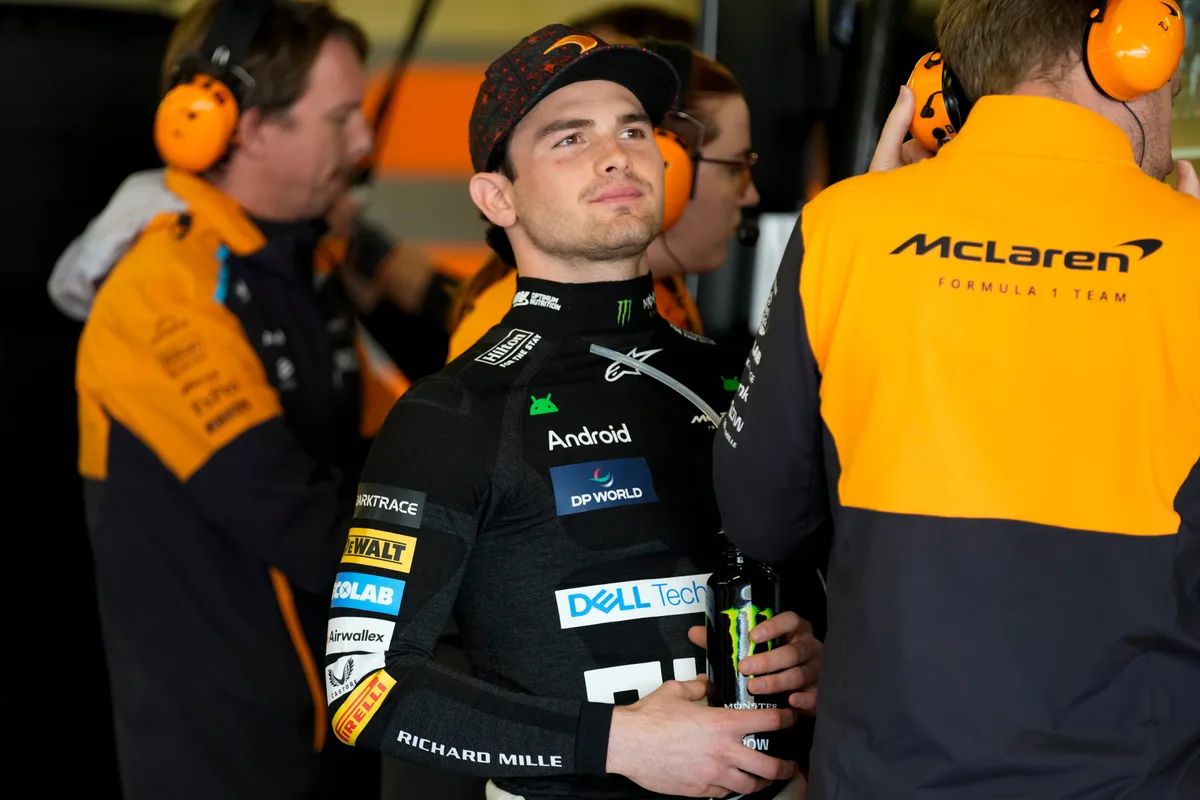Pato O’Ward protagoniza tierno momento en la IndyCar con pequeña admiradora de McLaren