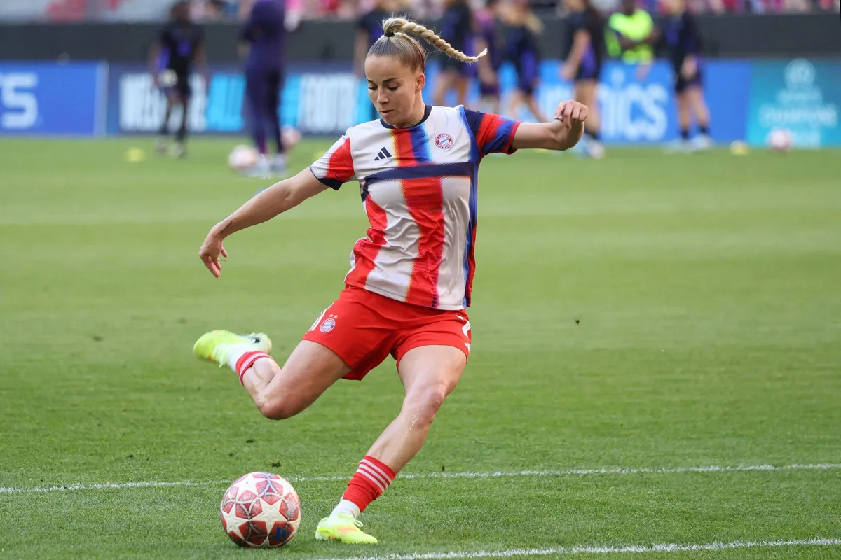 Por que o risco de lesão é maior no futebol feminino?