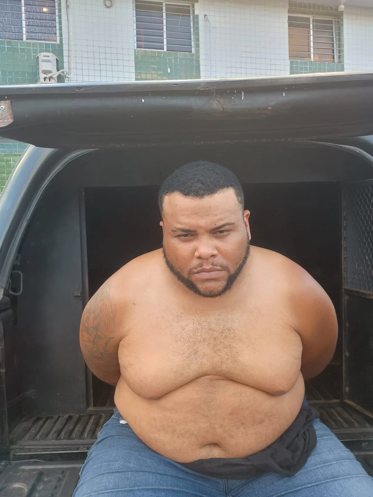 Torcedor do Sport acusado de agredir policial no jogo contra o CRB é preso no Recife