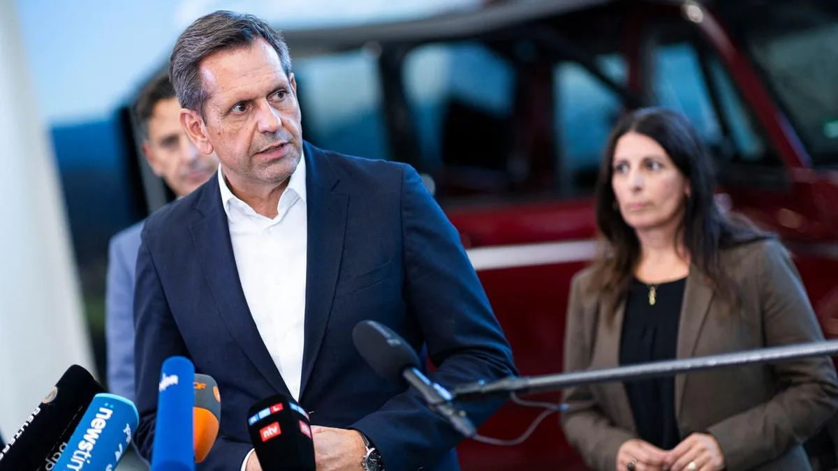 Automobilkonzern: Lies sieht Werksschließungen bei VW weiter kritisch