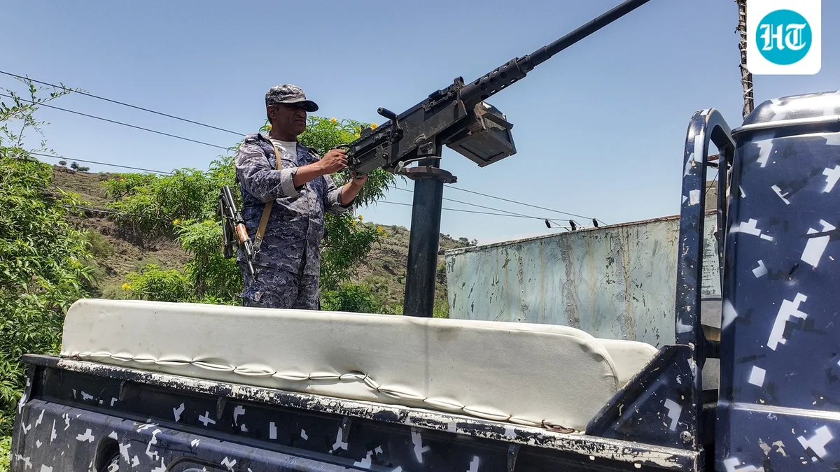 Fighting in Yemen intensifies, and Houthis launch more attacks on Saudi Arabia