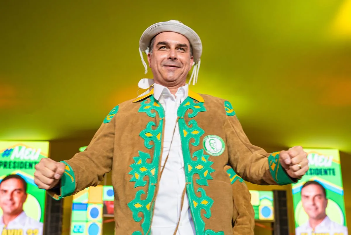 Flávio é orientado a focar nas cidades mais bolsonaristas do Nordeste