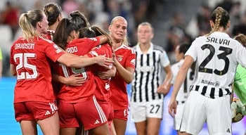 Champions feminina. Juventus 1 - 2 Benfica