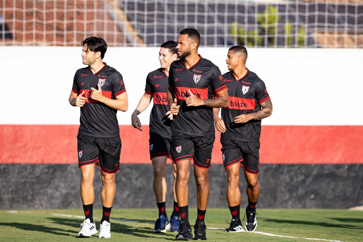 Atlético-GO tem débitos com elenco, mas presidente cita R$ 16 milhões a receber