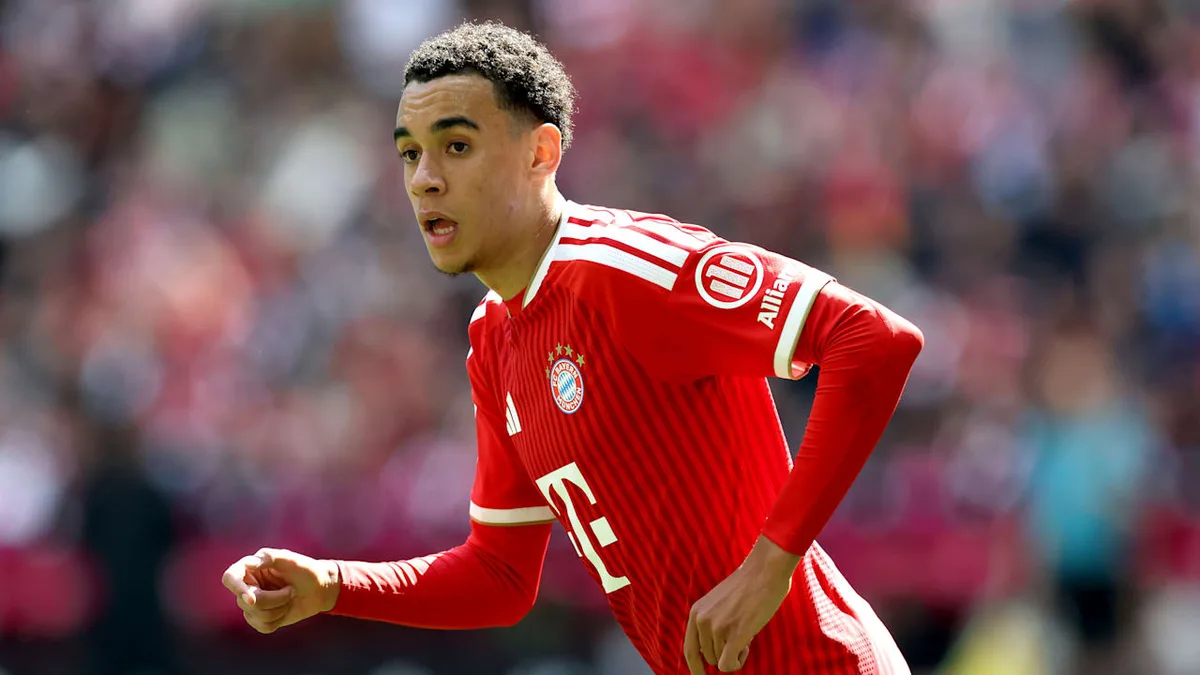 Bayern-Star zweimal zusammengebrochen - Bundesliga-Trainer spricht über Musiala-Sorgen