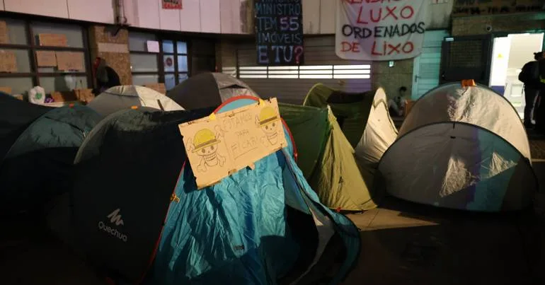 Porto. Convite a Pedro Duarte marca nono dia de protestos