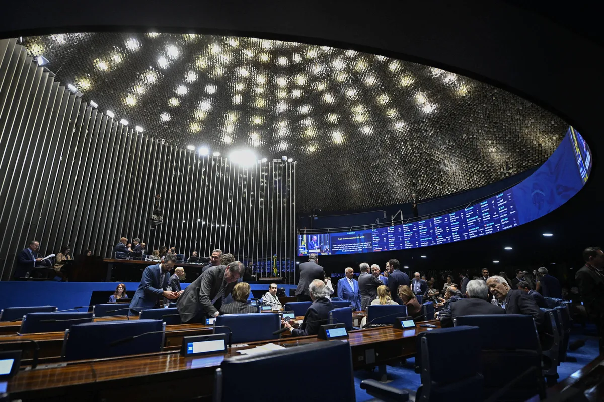 Senado aprova lei dos minerais críticos com R$ 5 bi em subsídios e conselho com poder de veto a estrangeiros
