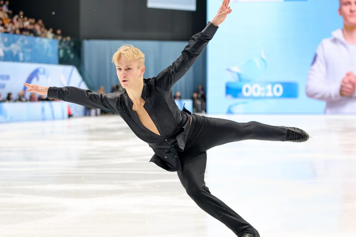 М. Селевко выиграл короткую программу на турнире Lombardia Trophy, Ветлугин — второй