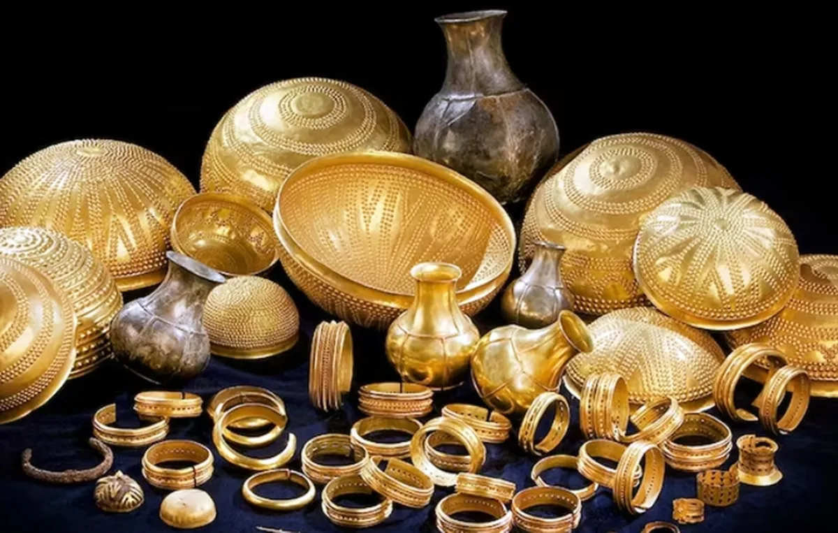 Tesouro da Era do Bronze é roubado em quatro minutos de museu na Espanha