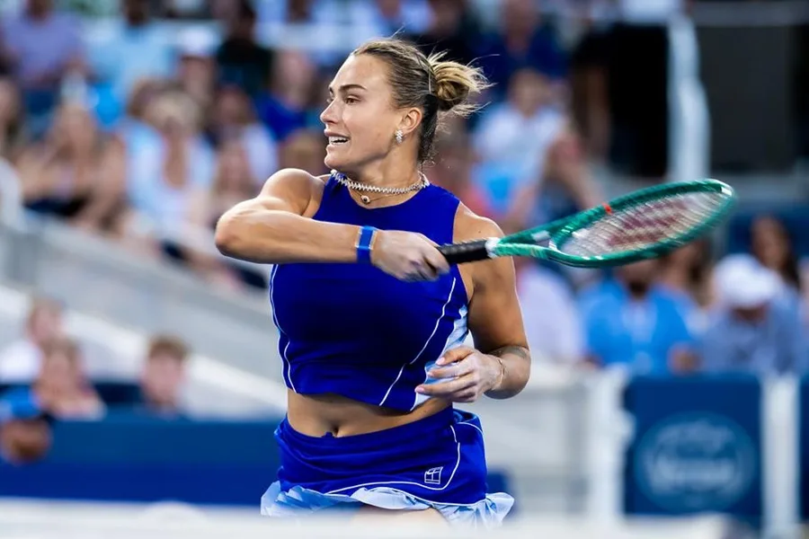 Em processo de reconstrução, Sabalenka dá um passo de cada vez