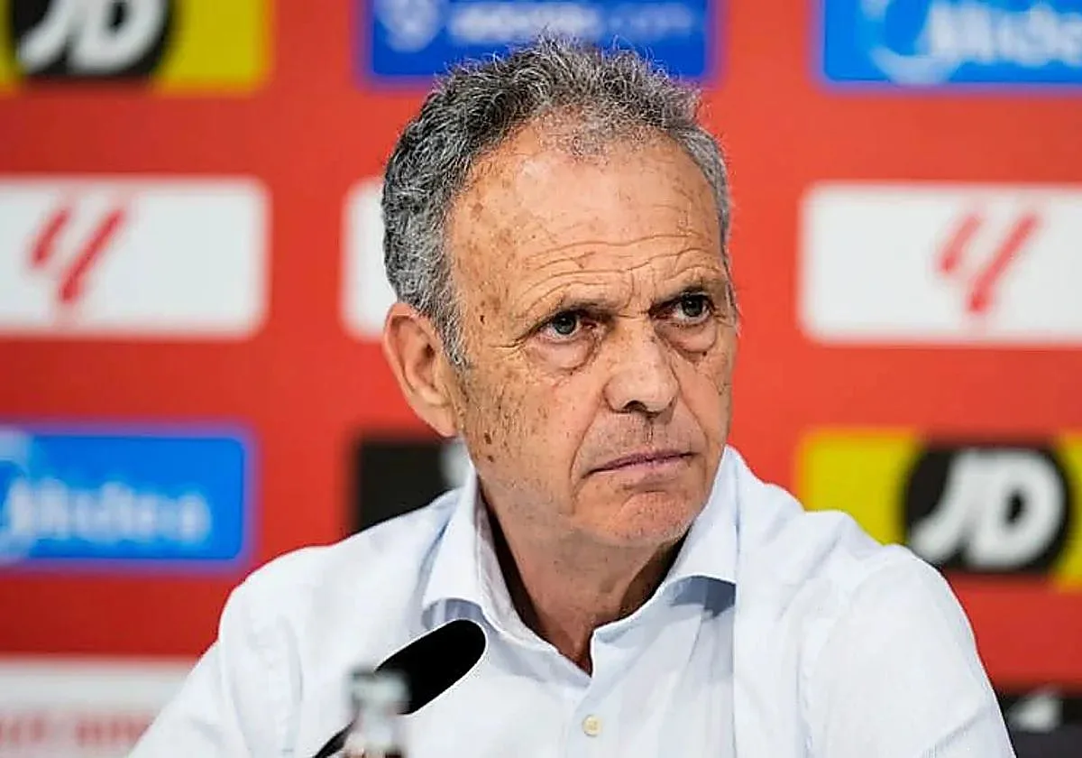 Joaquín Caparrós y su vuelta al Sánchez-Pizjuán: «A primeros de enero, si todo va bien»