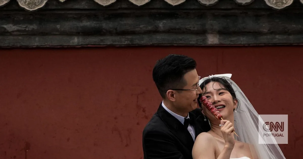 Casar no banco, na estação do metro ou no festival de música? Na China já é possível