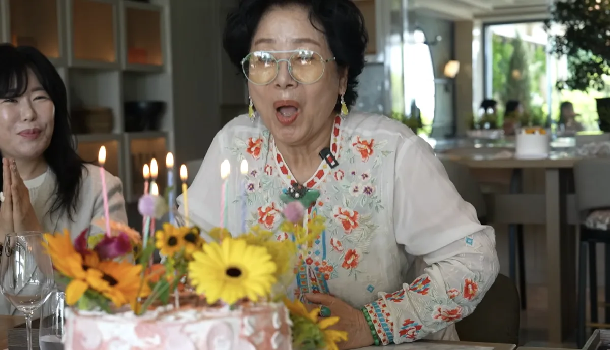 선우용여 “남편도 생일 한 번 안 챙겨줘”…82세에 처음 받은 생일잔치