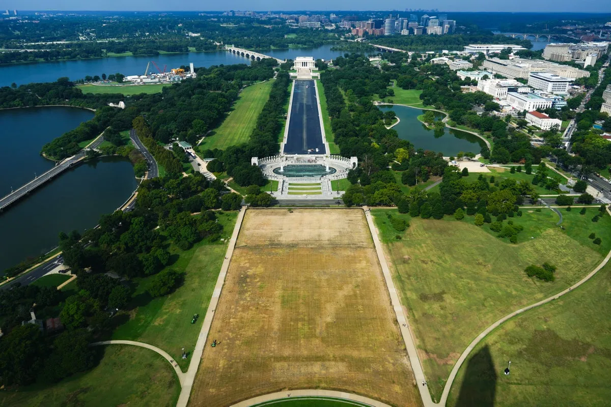 Trump closes yet another part of DC to renovate piece of National Mall following his disastrous fair