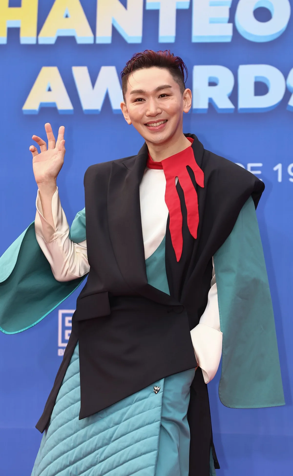 김호영, 유튜브 출연 미성년 향한 악플에 영상 삭제…“법적 대응 진행”