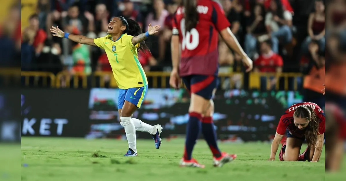 Câmara aprova lei com medidas para promover futebol feminino no país