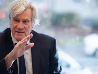 Présidentielle 2027. « Je reste cohérent » : le socialiste Stéphane Le Foll soutient le candidat Raphaël Glucksmann